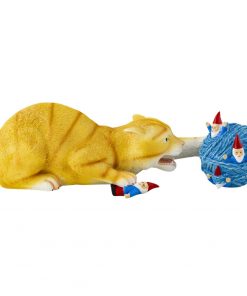 Holidayana HOME GOODS Cat And Yarn Gnome Deterrent