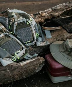 Elkton Outdoors SPORTING GOODS Fly Fishing Vest With Mesh Multi-Pocket Storage