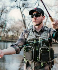 Elkton Outdoors SPORTING GOODS Fly Fishing Vest With Mesh Multi-Pocket Storage